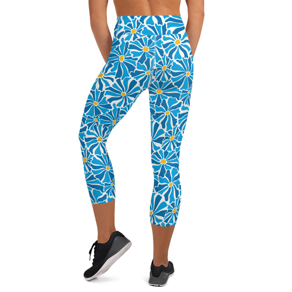 Blue Daisies Capri Legging