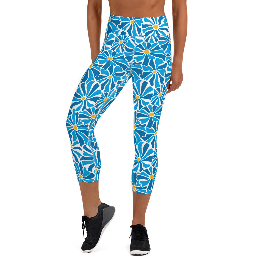 Blue Daisies Capri Legging