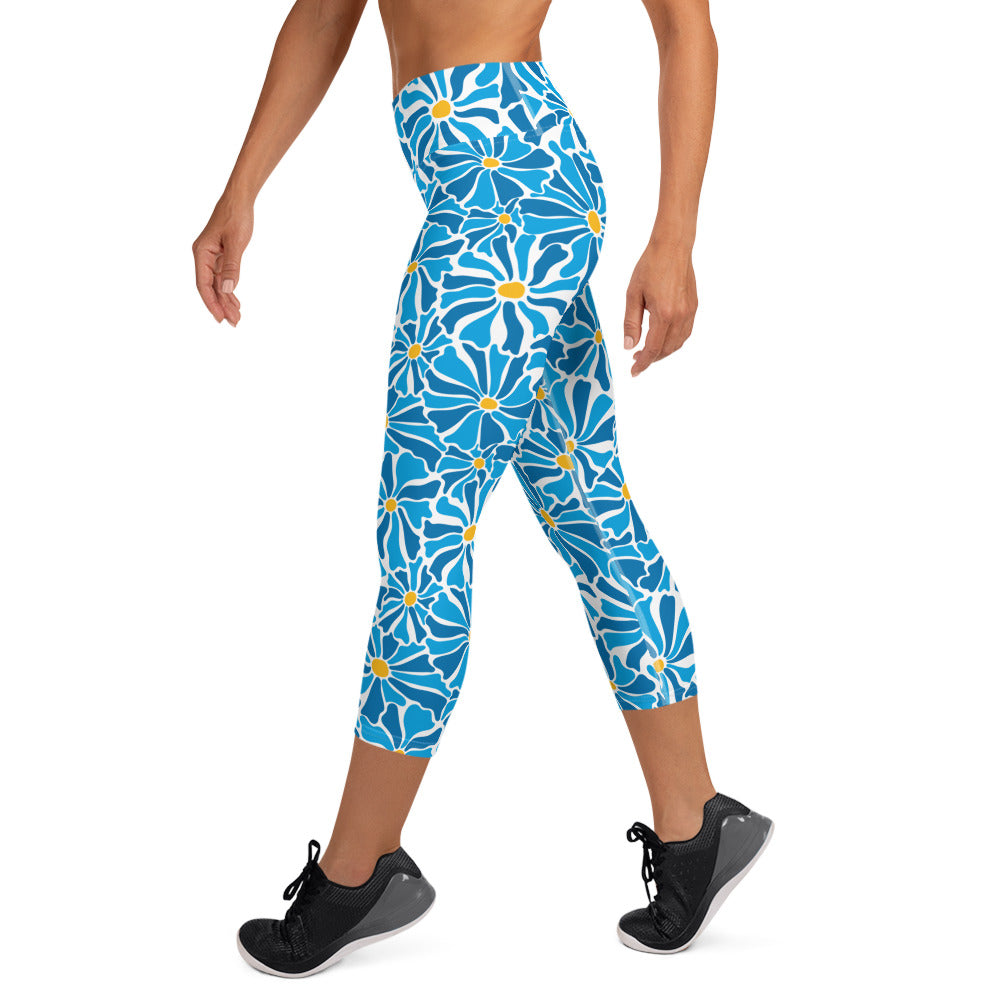 Blue Daisies Capri Legging